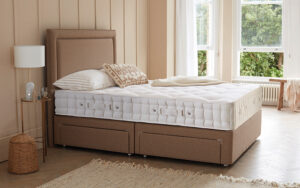 Read more about the article Hypnos Burford Ortho Comfort Mattress Review: Supportive & Luxurious Comfort